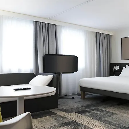 Hotel Novotel Expo Porte De Versailles 4*