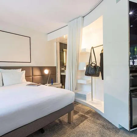 Hotel Novotel Expo Porte De Versailles 4*