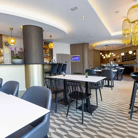 Novotel Expo Porte De Versailles Hotel