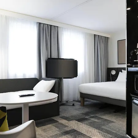 מלון Novotel Expo Porte De Versailles