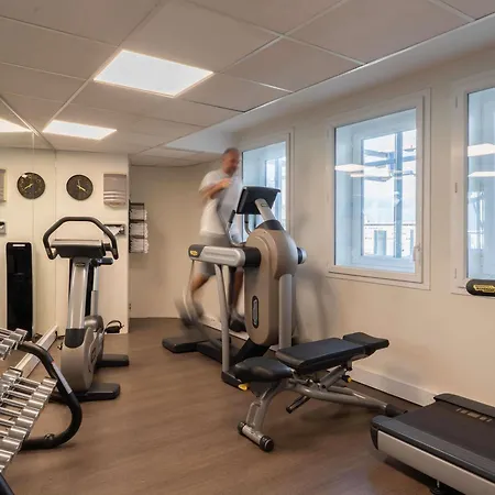 Novotel Expo Porte De Versailles Hotel 4*