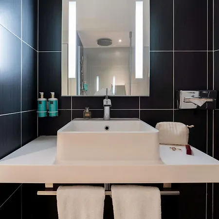 Novotel Expo Porte De Versailles 4*