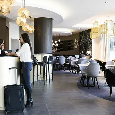 Hotel Novotel Expo Porte De Versailles 4*