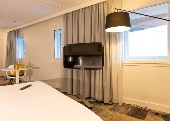 Hotel Novotel Expo Porte De Versailles